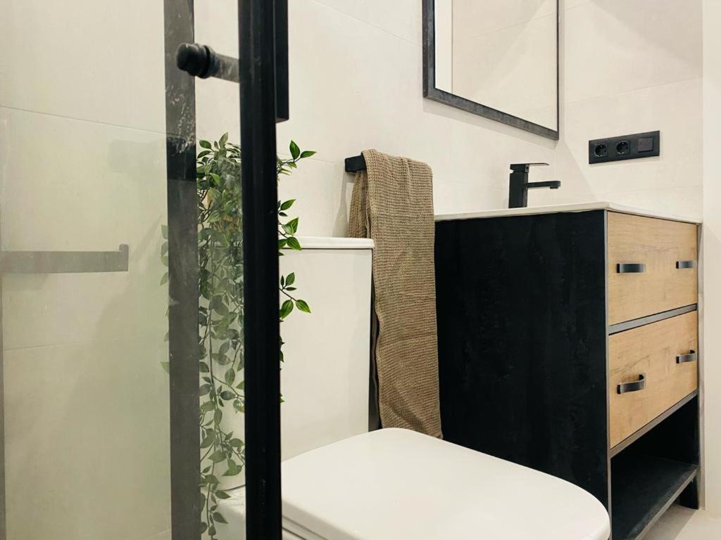 Thyssen Wabi Malaga公寓 外观 照片
